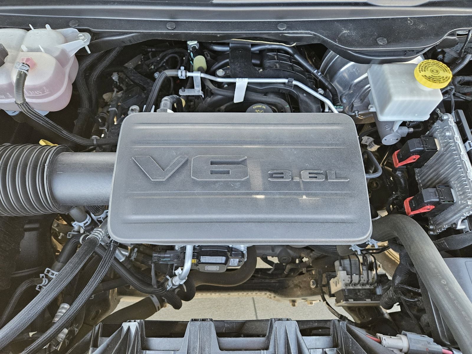 2022 RAM Ram 1500 Lone Star Crew Cab 4x2 5'7' Box