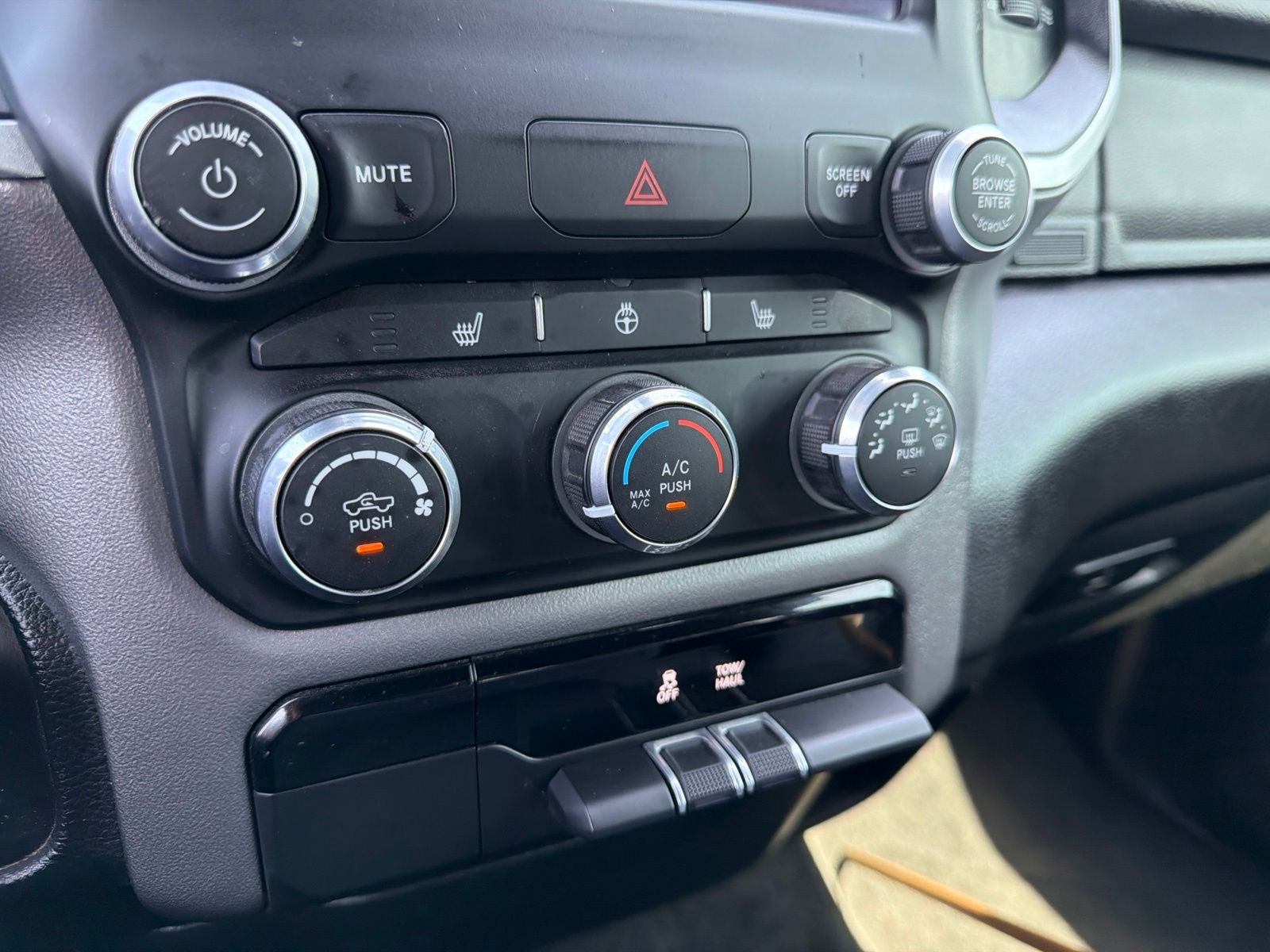 2023 RAM Ram 1500 Lone Star Crew Cab 4x2 5'7' Box