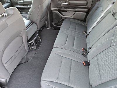 2026 RAM Ram 1500 RAM 1500 EXPRESS CREW CAB 4X2 5'7' BOX