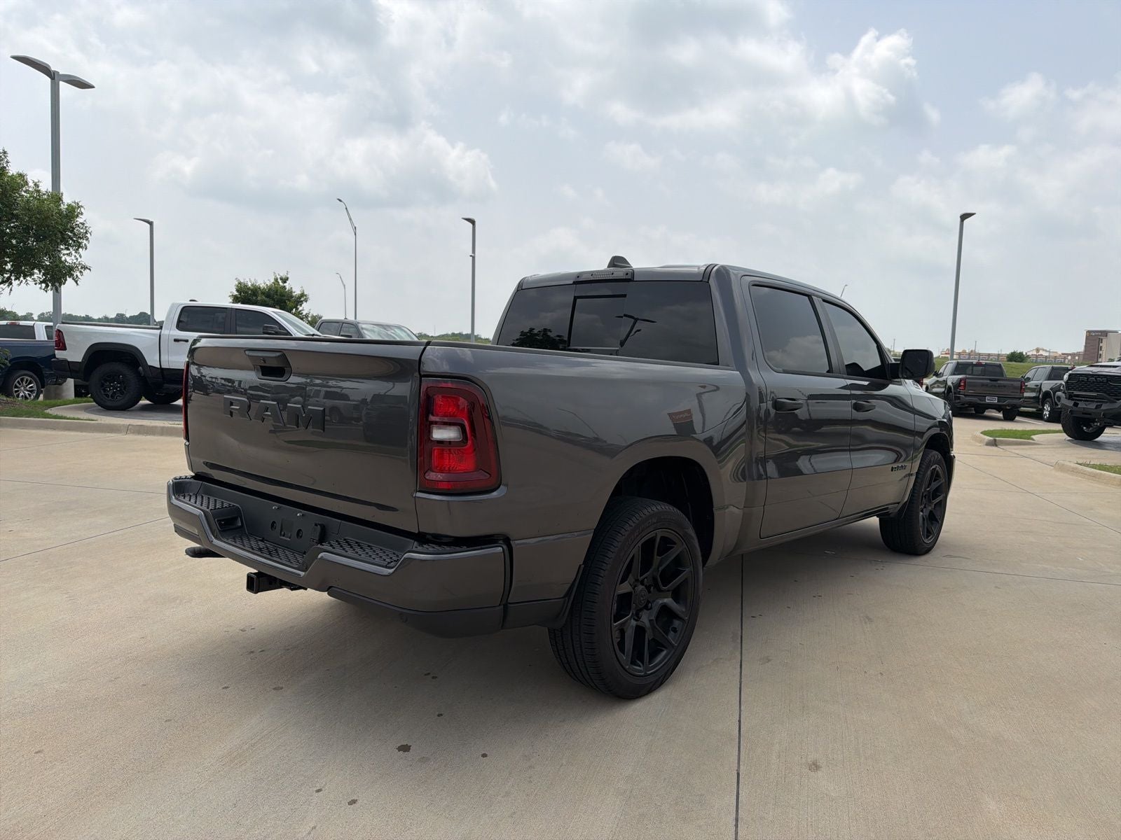 2025 RAM Ram 1500 Tradesman Crew Cab 4x2 5'7' Box