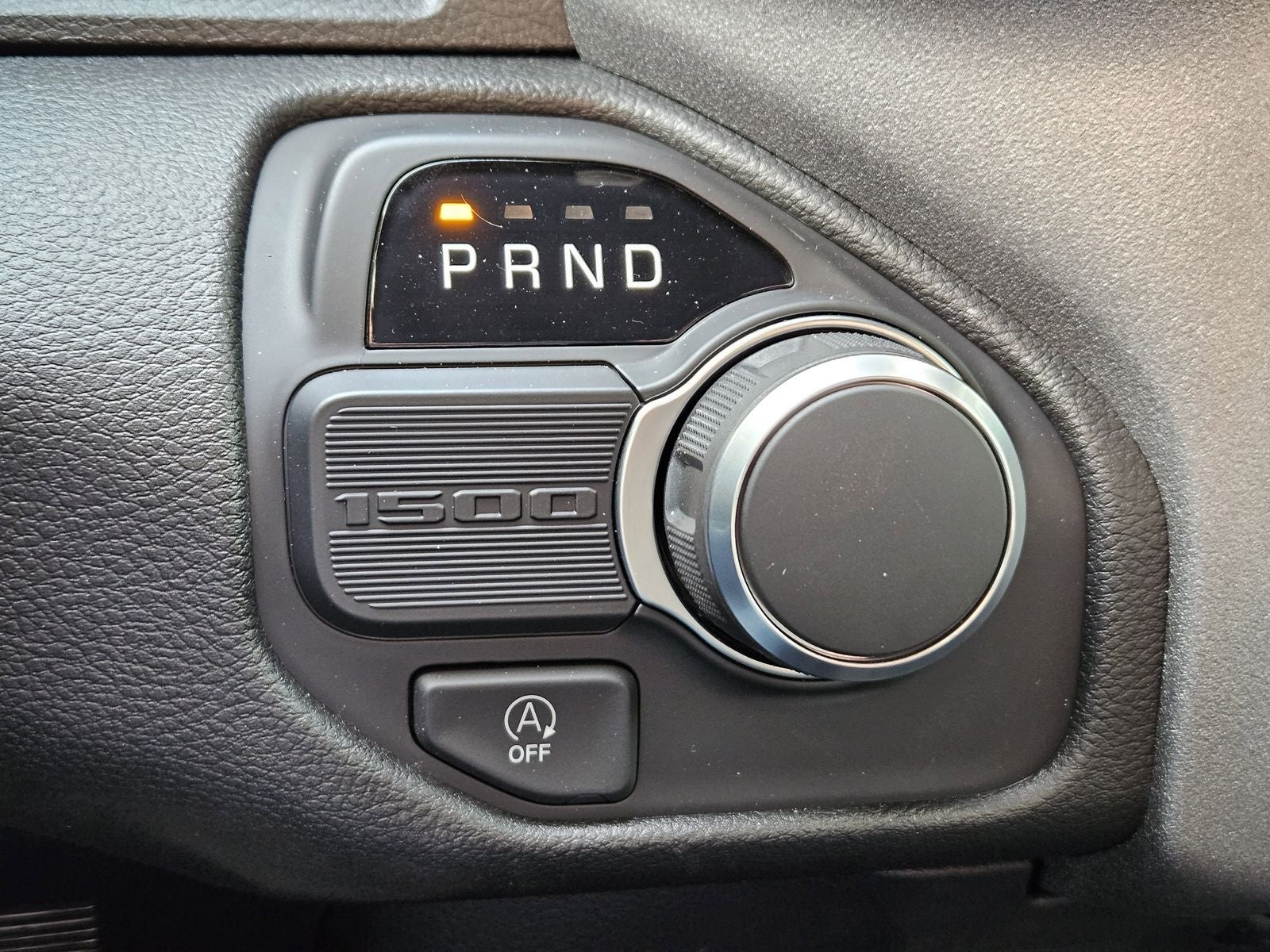 2026 RAM Ram 1500 RAM 1500 EXPRESS CREW CAB 4X2 5'7' BOX