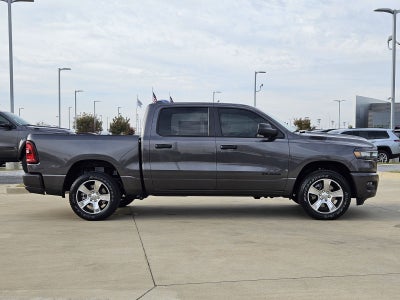 2026 RAM Ram 1500 RAM 1500 EXPRESS CREW CAB 4X2 5'7' BOX
