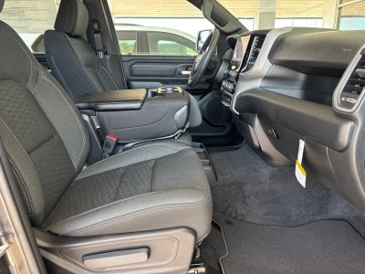 2026 RAM Ram 1500 RAM 1500 EXPRESS CREW CAB 4X2 5'7' BOX