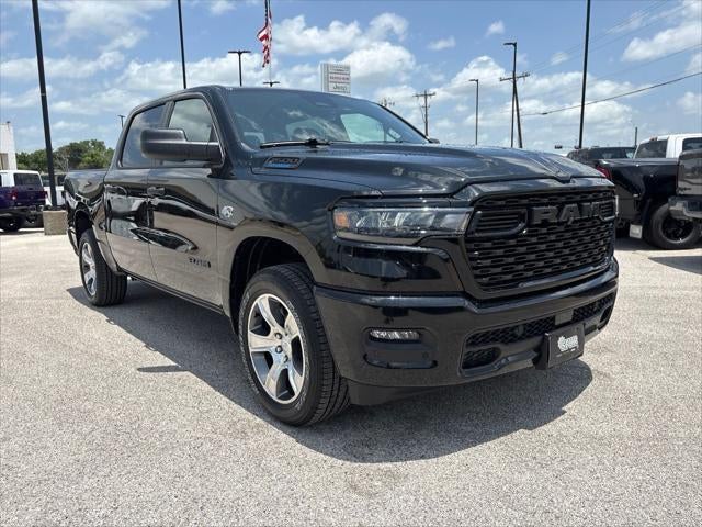 2026 RAM Ram 1500 RAM 1500 EXPRESS CREW CAB 4X2 5'7' BOX