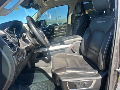 2022 RAM Ram 1500 Laramie Crew Cab 4x2 5'7' Box