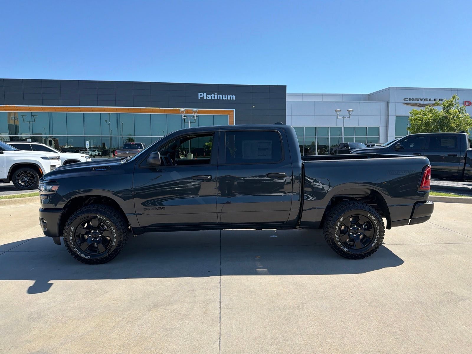 2026 RAM Ram 1500 RAM 1500 WARLOCK CREW CAB 4X4 5'7' BOX