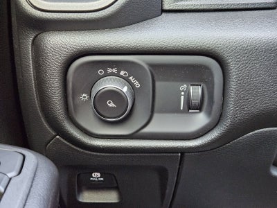 2026 RAM Ram 1500 RAM 1500 TRADESMAN QUAD CAB 4X2 6'4' BOX