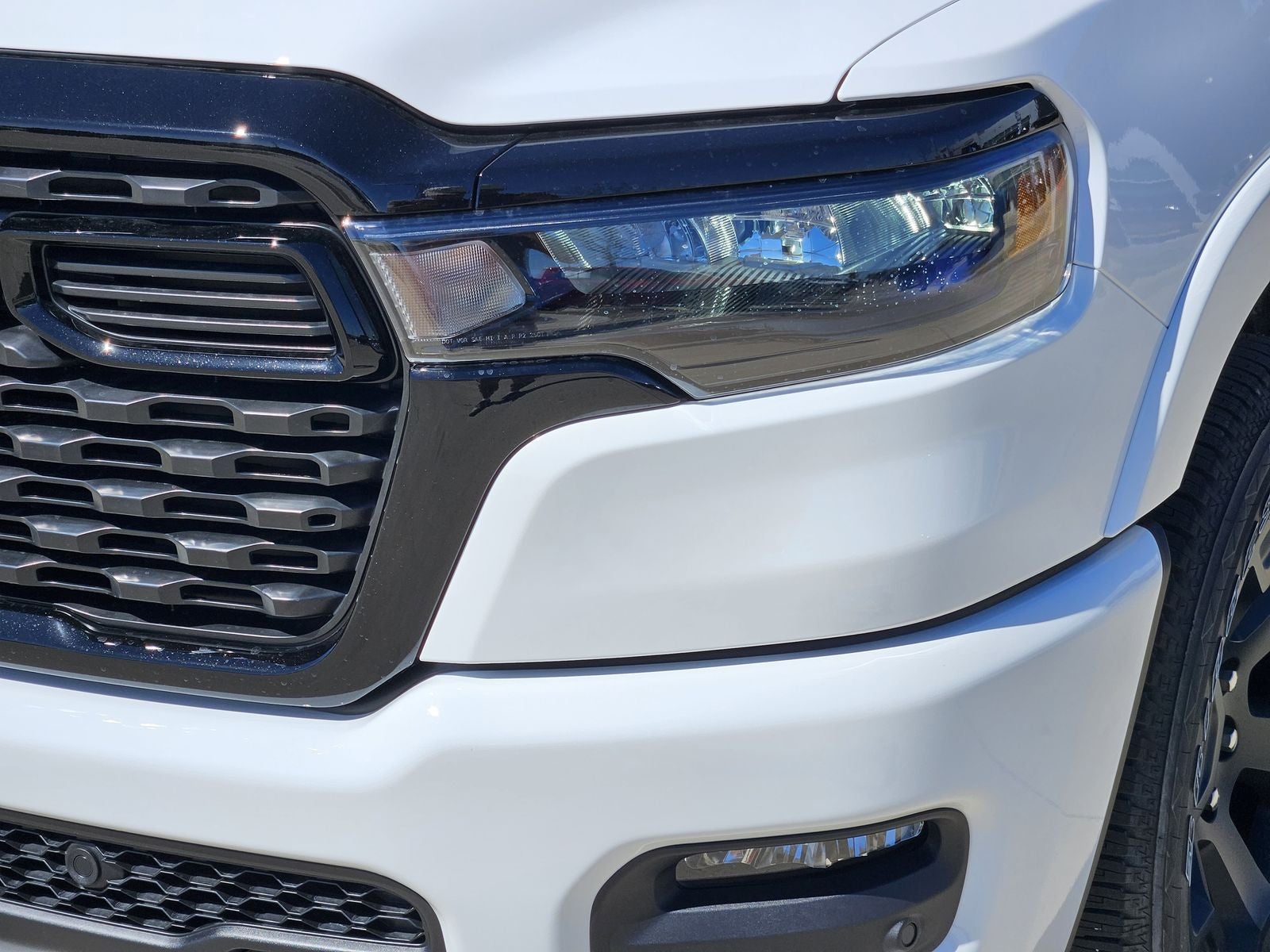 2026 RAM Ram 1500 RAM 1500 LONE STAR CREW CAB 4X4 5'7' BOX