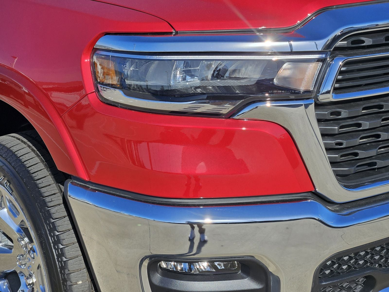 2026 RAM Ram 1500 RAM 1500 LONE STAR CREW CAB 4X4 5'7' BOX