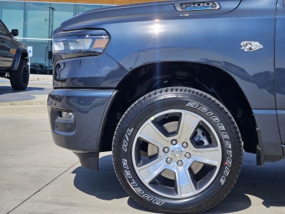 2026 RAM Ram 1500 RAM 1500 EXPRESS CREW CAB 4X4 5'7' BOX