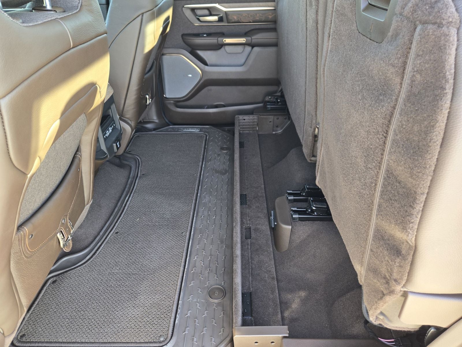 2026 RAM Ram 1500 RAM 1500 LIMITED LONGHORN CREW CAB 4X4 5'7' BOX