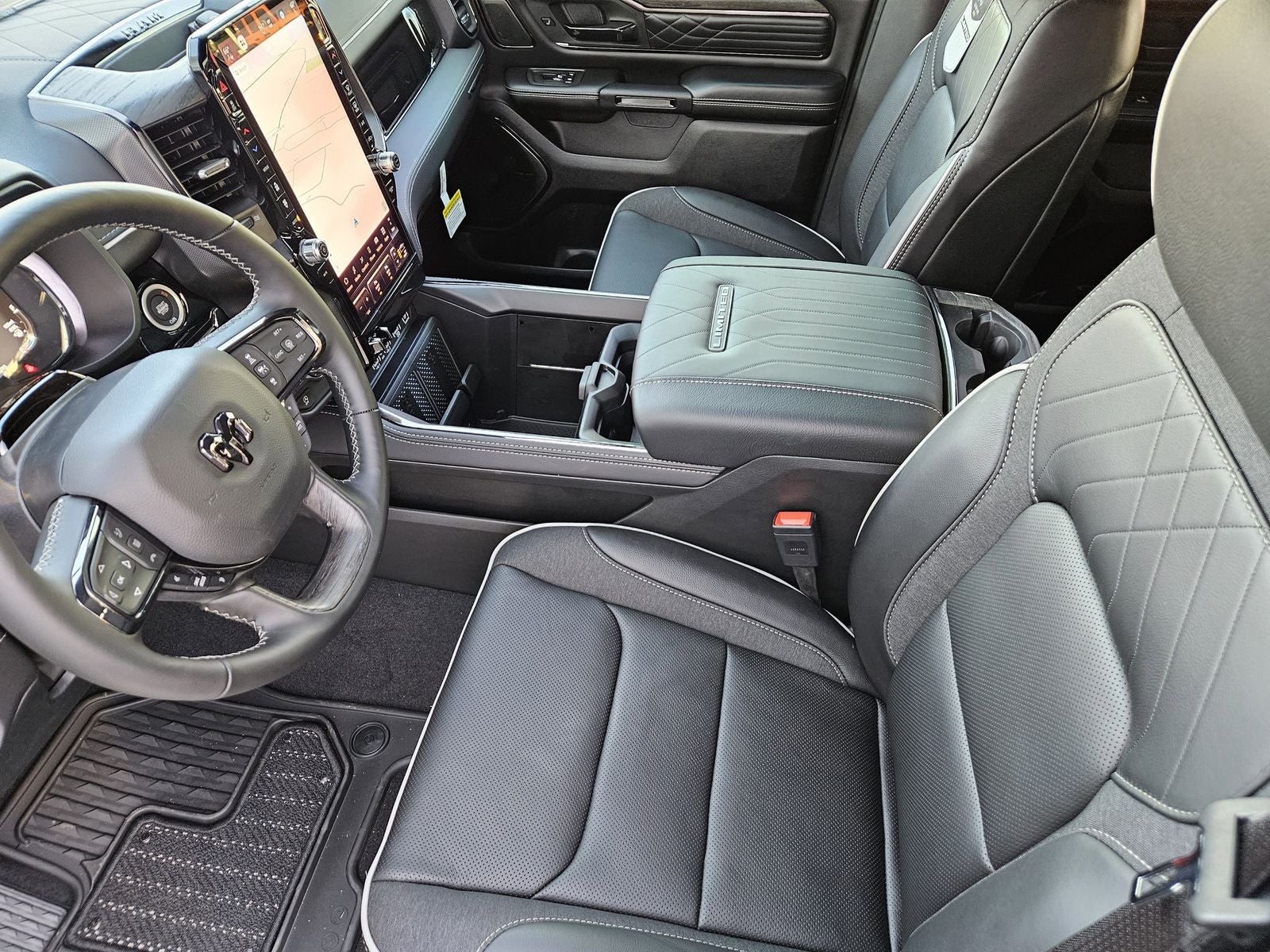 2026 RAM Ram 1500 RAM 1500 LIMITED CREW CAB 4X4 5'7' BOX