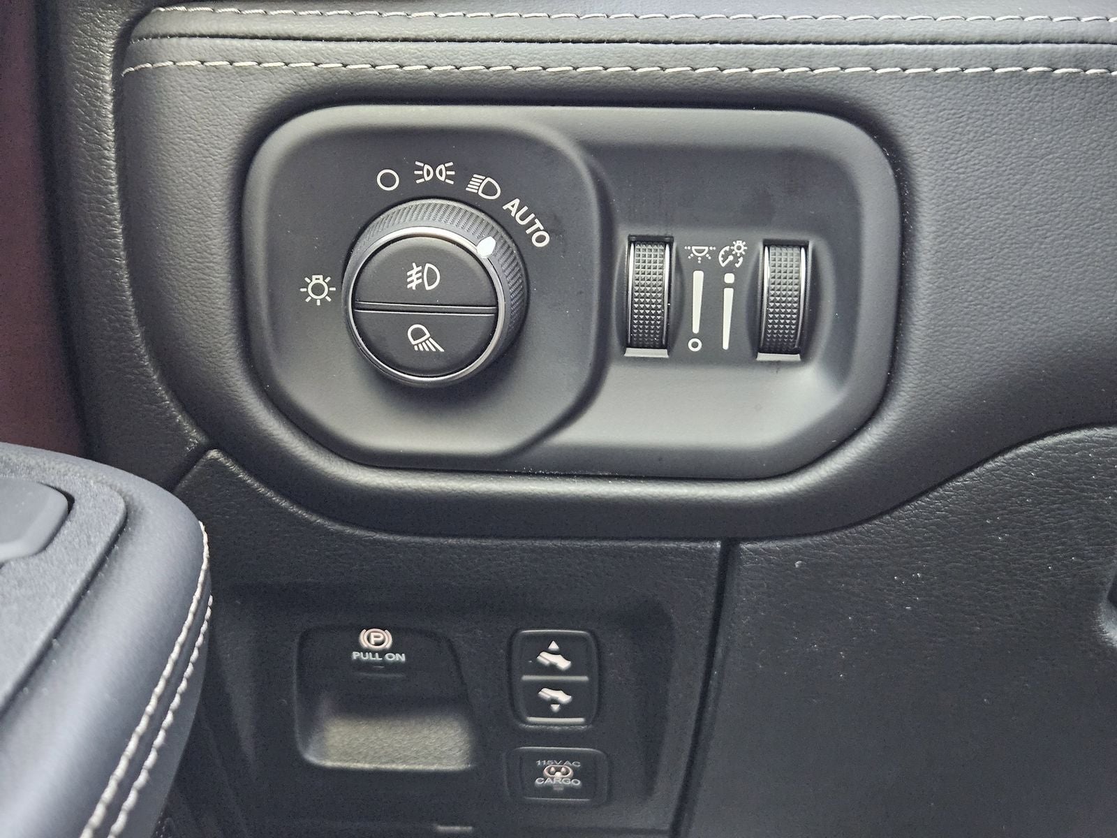 2026 RAM Ram 1500 RAM 1500 LIMITED CREW CAB 4X4 5'7' BOX