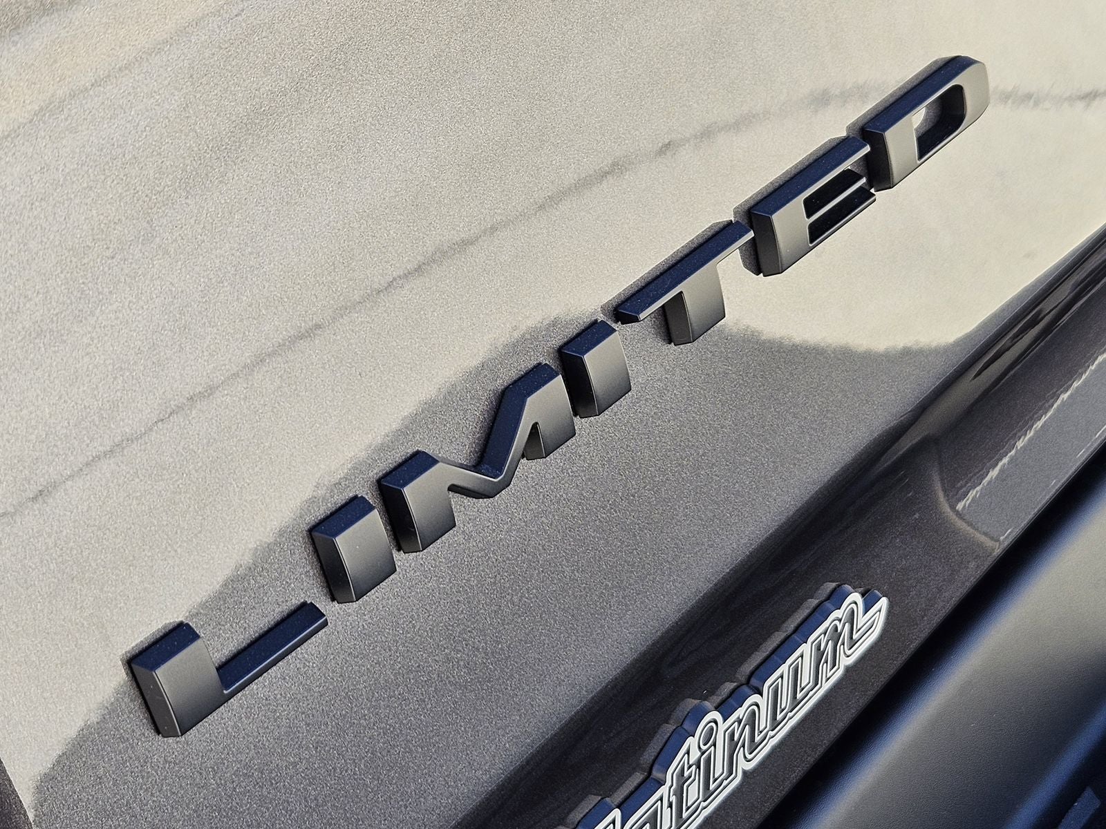 2026 RAM Ram 1500 RAM 1500 LIMITED CREW CAB 4X4 5'7' BOX