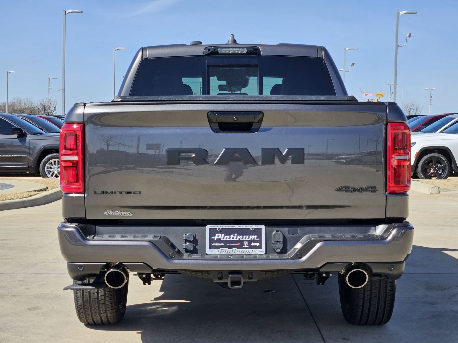 2026 RAM Ram 1500 RAM 1500 LIMITED CREW CAB 4X4 5'7' BOX