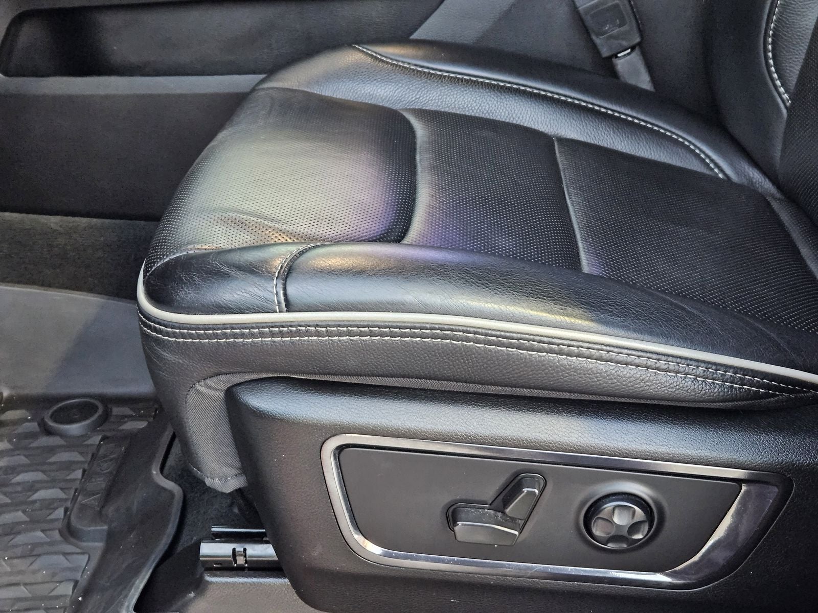 2022 RAM Ram 1500 Limited Crew Cab 4x4 5'7' Box