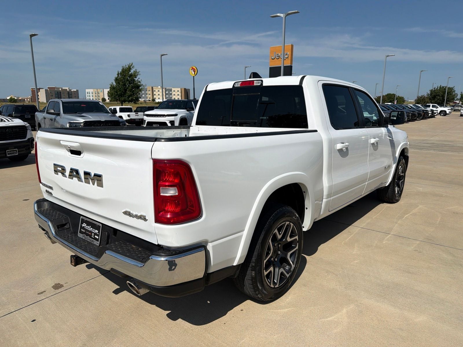 2025 RAM Ram 1500 Laramie Crew Cab 4x4 5'7' Box