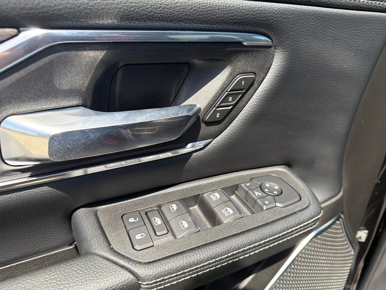 2026 RAM Ram 1500 Laramie