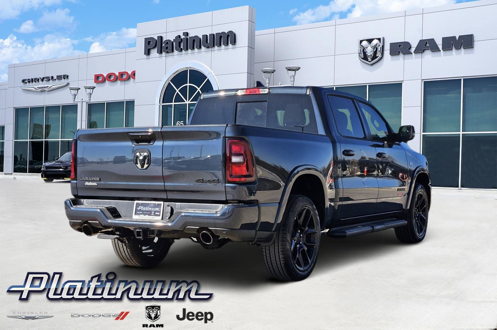 2026 RAM Ram 1500 RAM 1500 LARAMIE CREW CAB 4X4 5'7' BOX