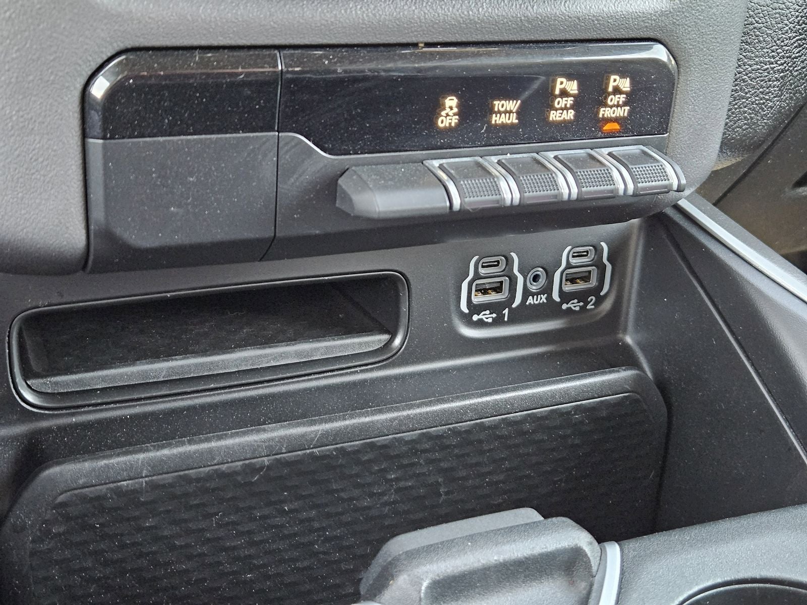 2022 RAM Ram 1500 Big Horn Crew Cab 4x4 6'4' Box