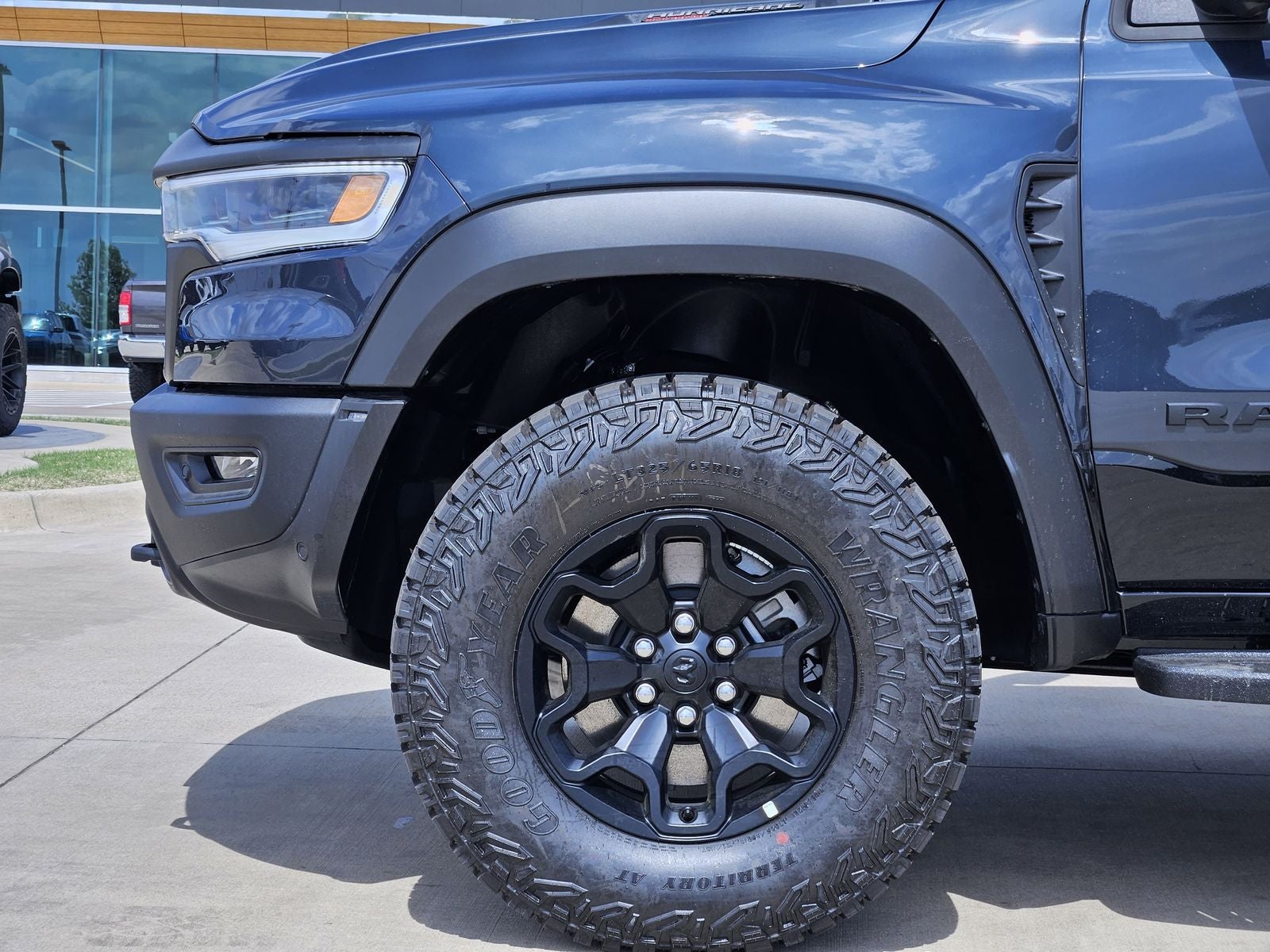 2026 RAM Ram 1500 RAM 1500 RHO CREW CAB 4X4 5'7' BOX