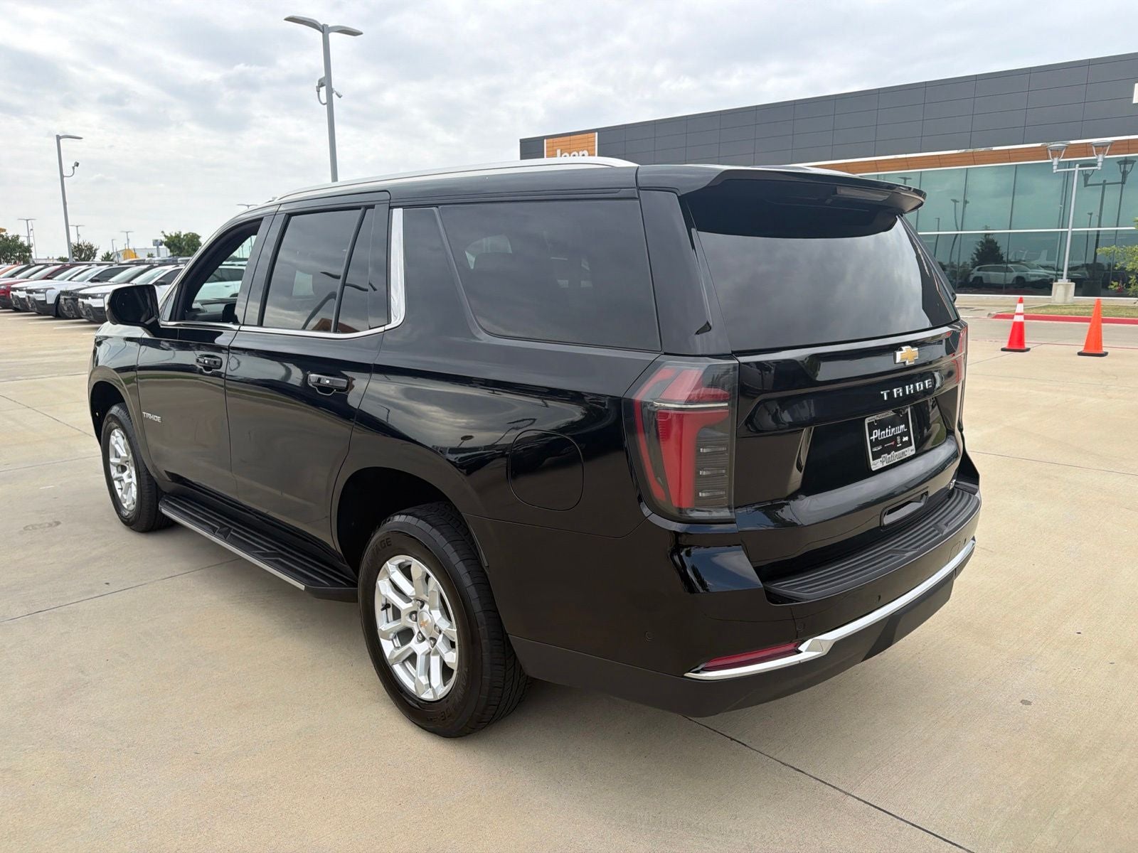 2025 Chevrolet Tahoe 2WD LT