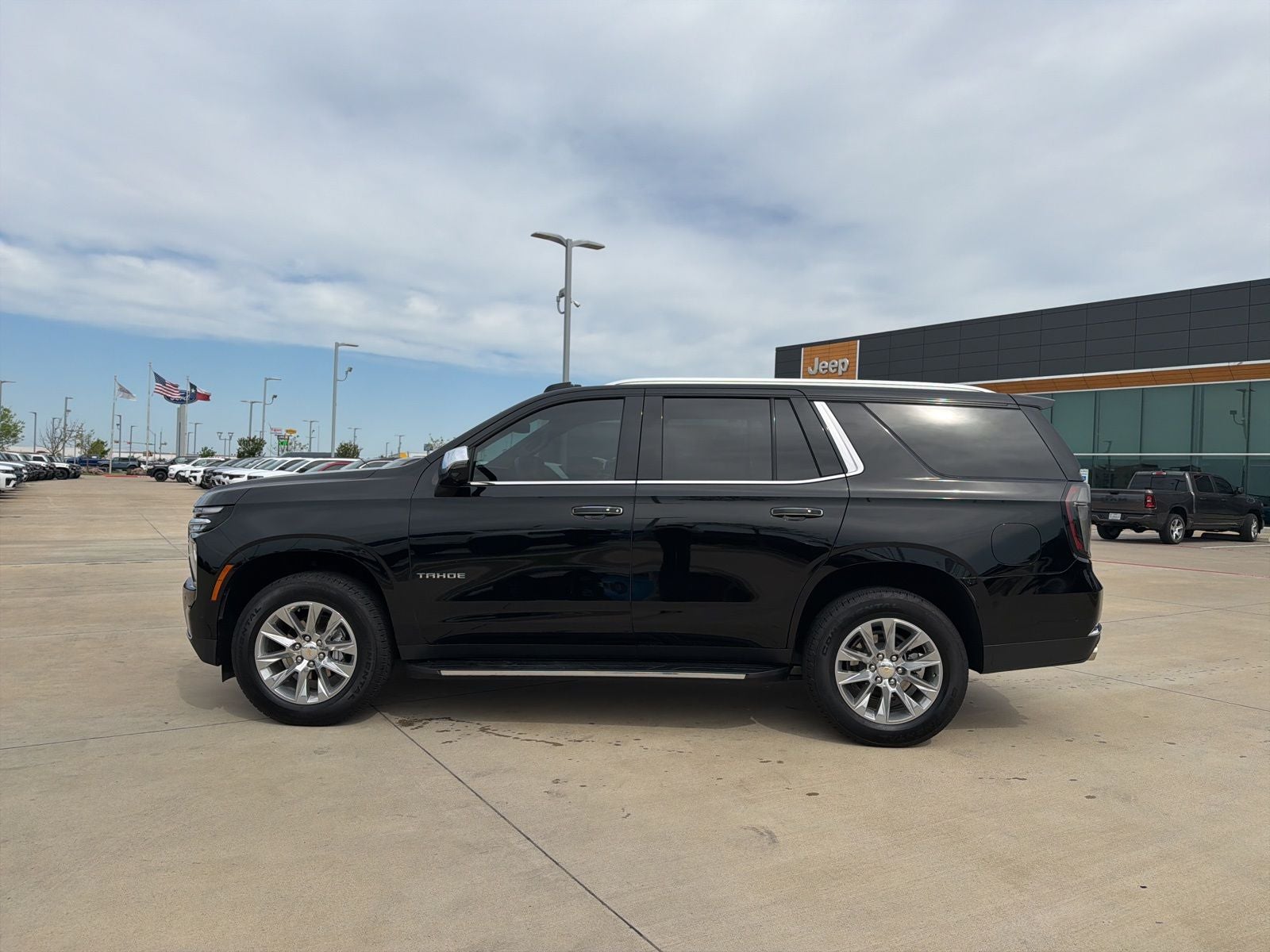 2025 Chevrolet Tahoe 2WD Premier