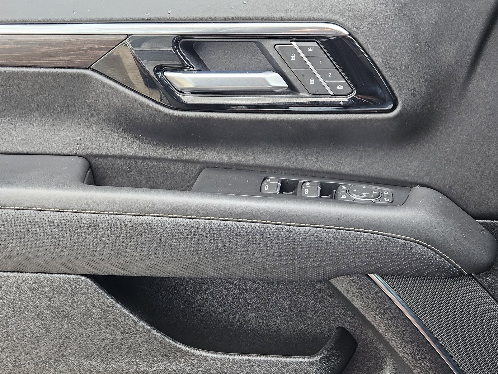 2025 Chevrolet Tahoe 2WD Premier