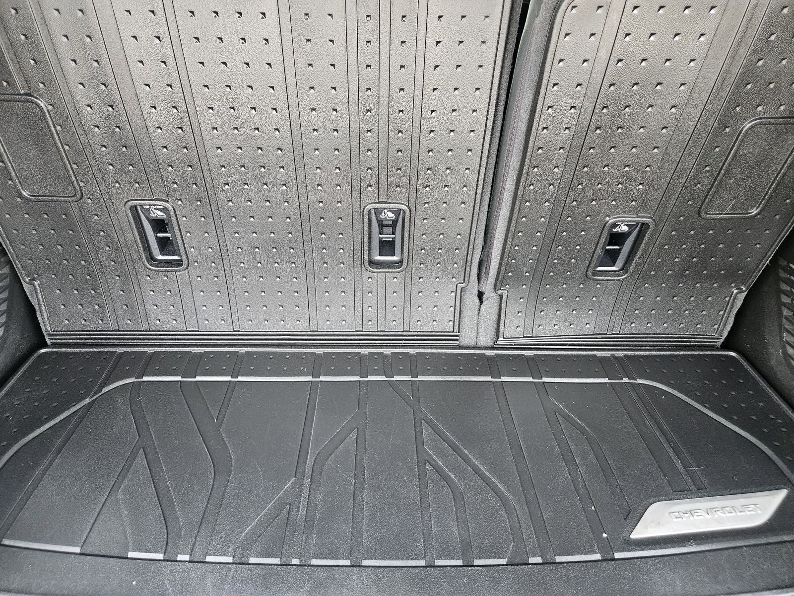 2025 Chevrolet Tahoe 2WD Premier