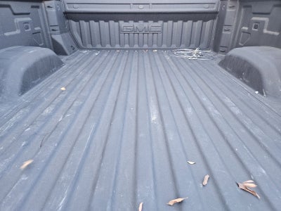 2024 GMC Sierra 2500HD 4WD Crew Cab Standard Bed SLT