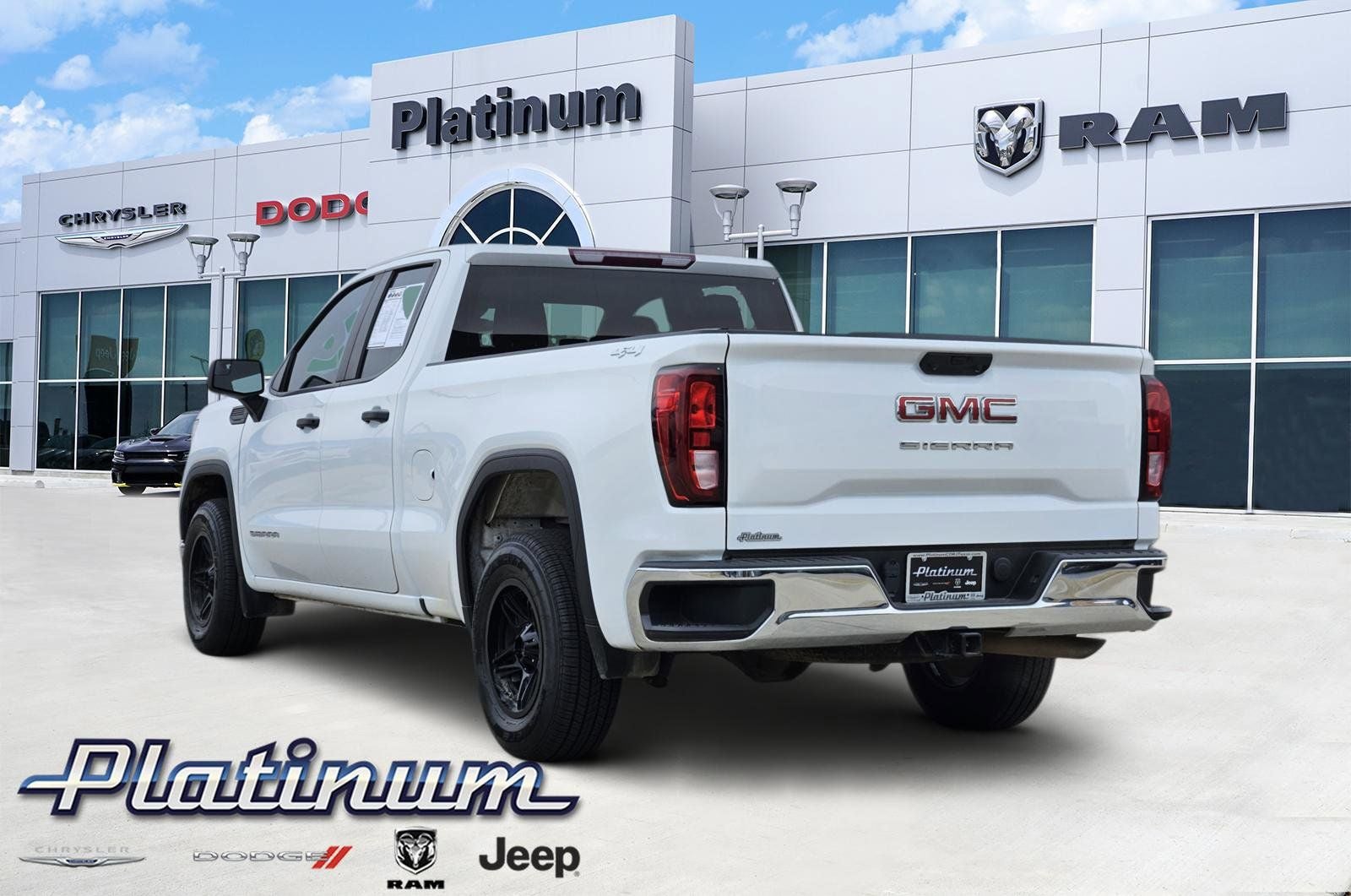 2023 GMC Sierra 1500 4WD Double Cab Standard Box Pro