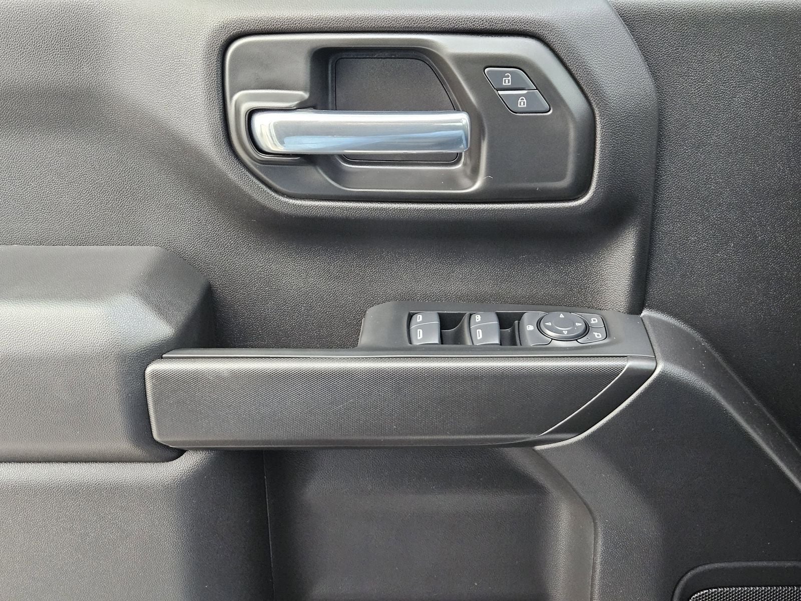 2024 GMC Sierra 1500 4WD Double Cab Standard Box Pro