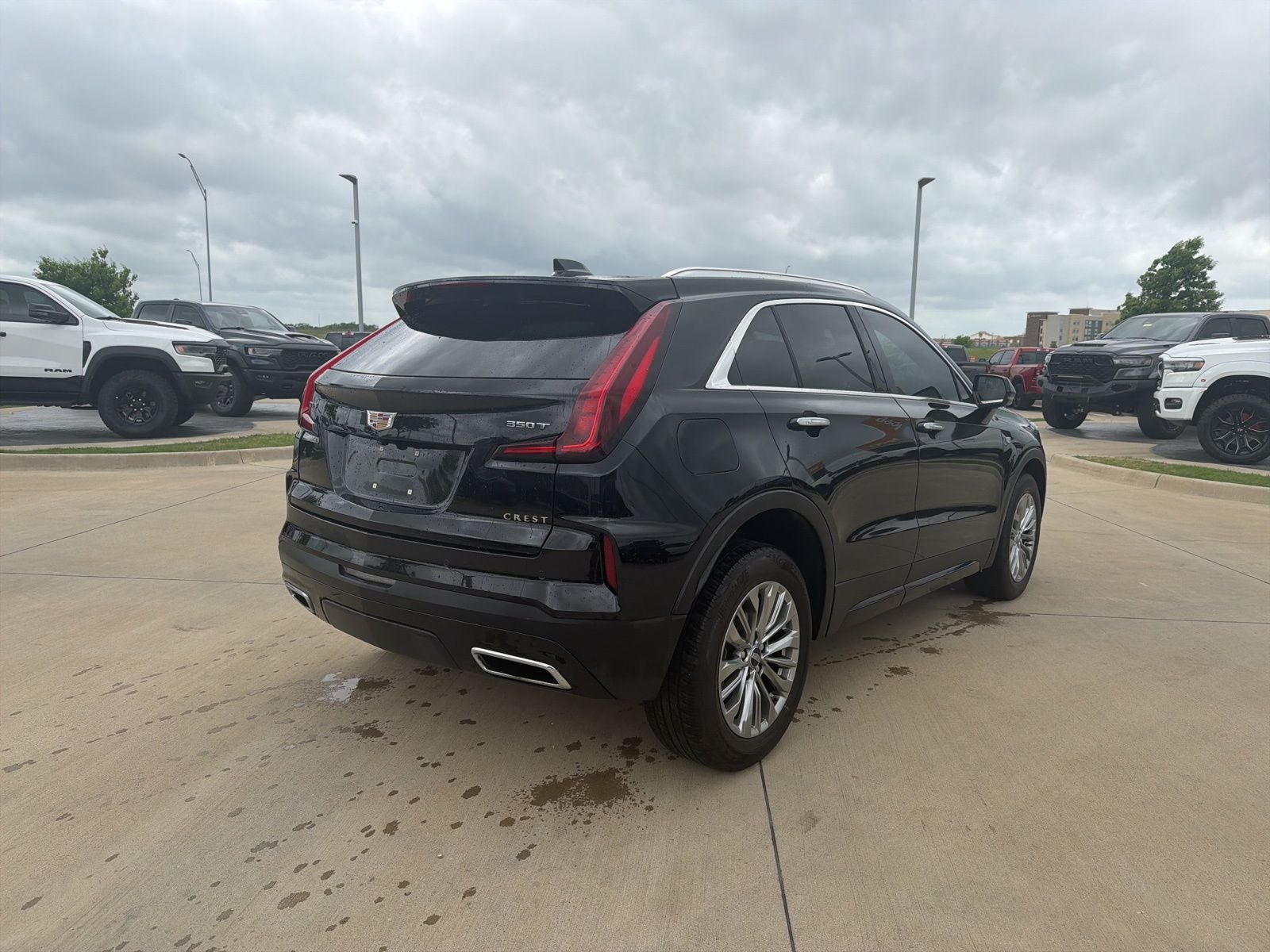 2024 Cadillac XT4 Premium Luxury