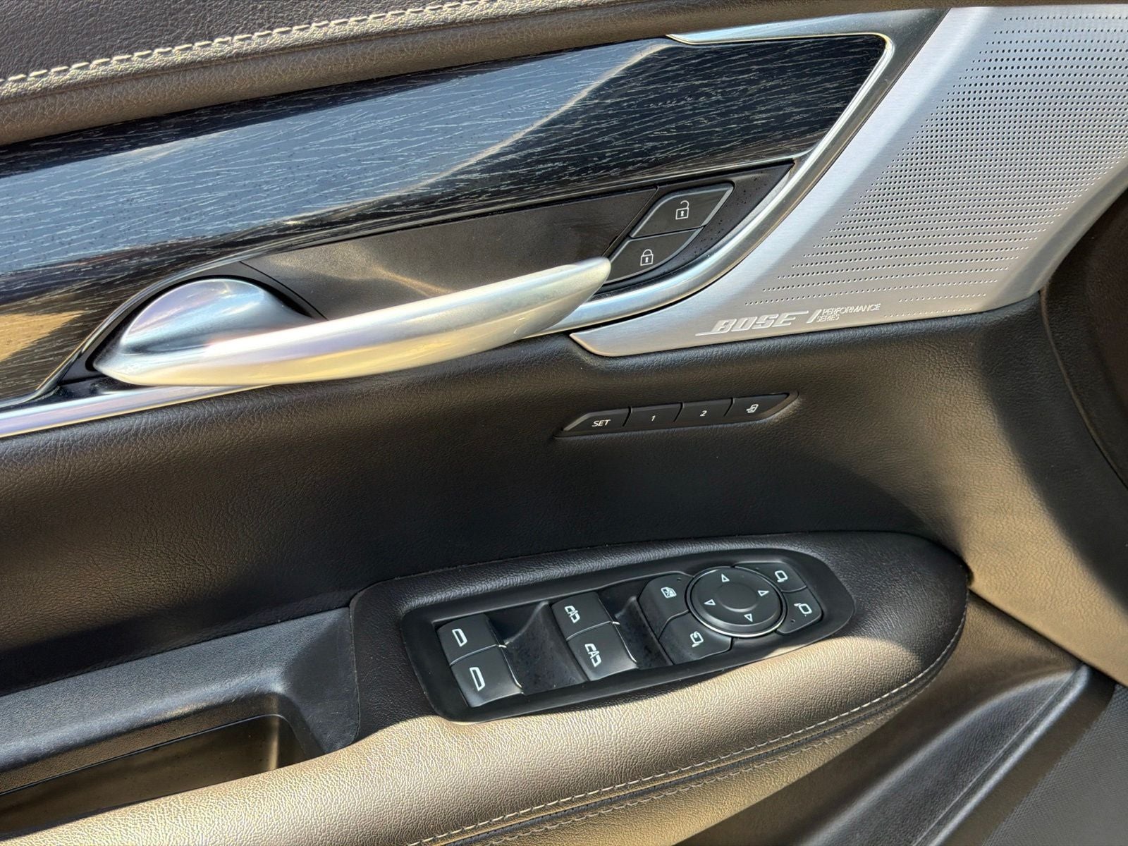 2023 Cadillac XT5 FWD Premium Luxury