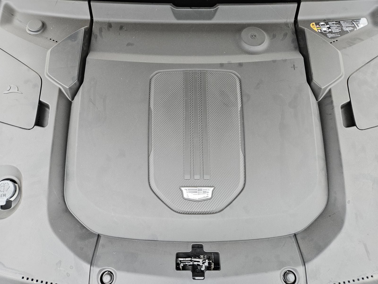 2024 Cadillac LYRIQ Luxury w/1SC