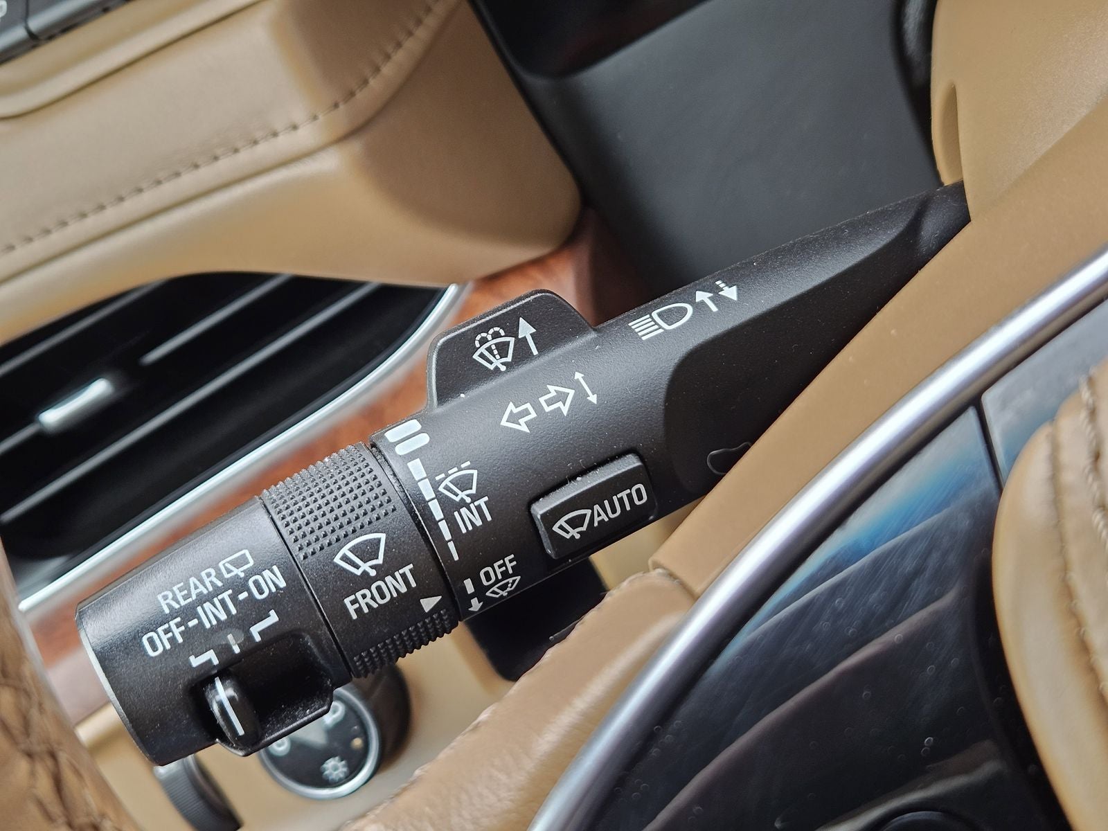 2017 Cadillac Escalade ESV Platinum