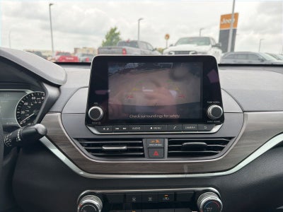 2024 Nissan Altima SV FWD