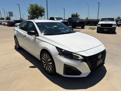 2025 Nissan Altima SV FWD