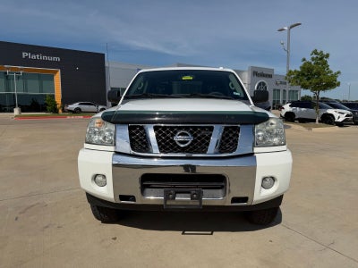 2014 Nissan Titan SV