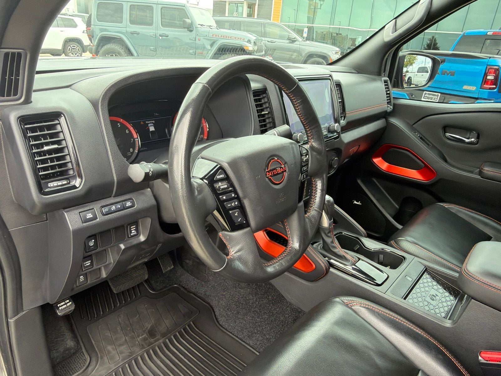 2023 Nissan Frontier Crew Cab PRO-X 4x2