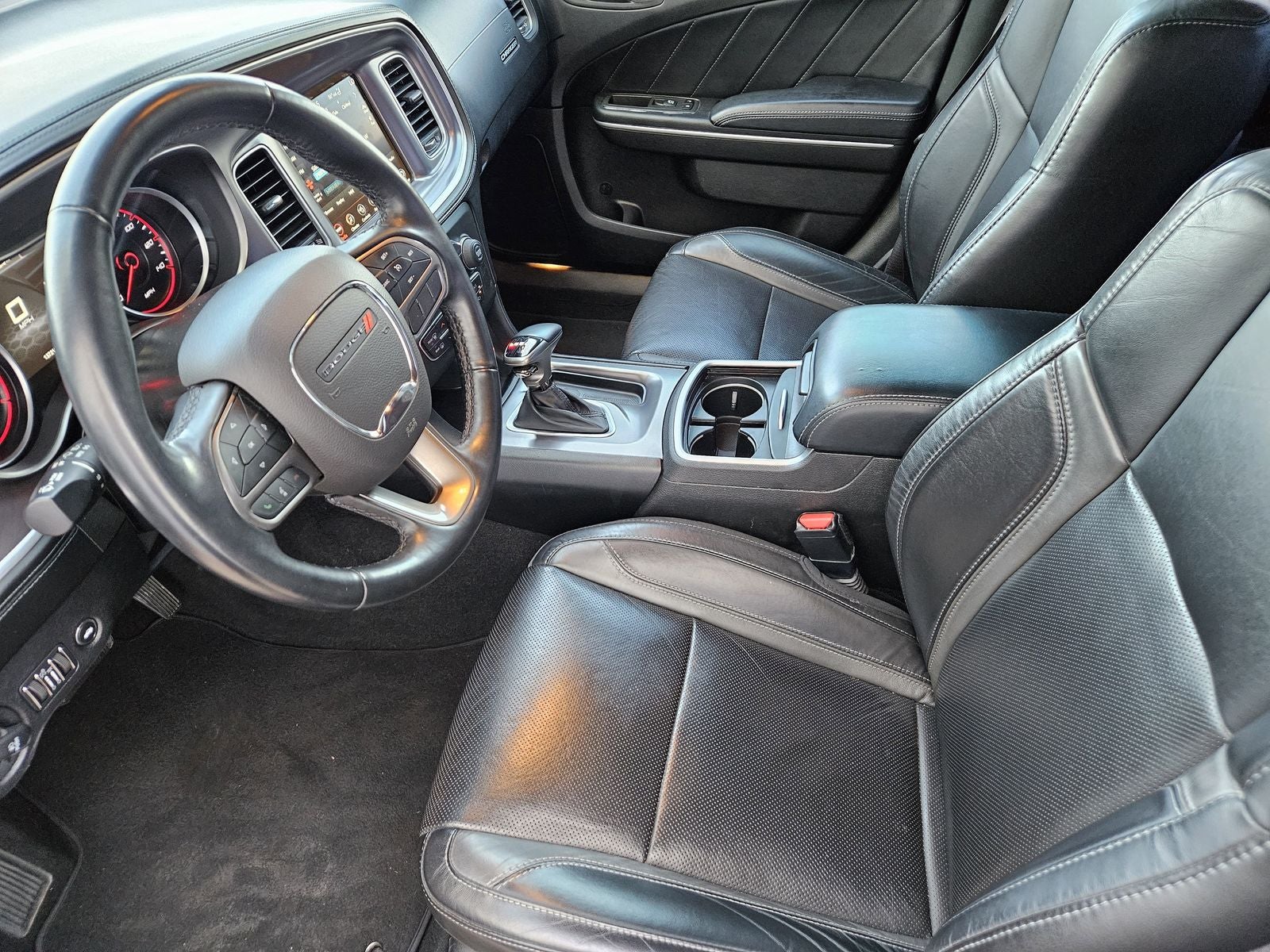 2022 Dodge Charger SXT RWD