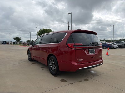 2027 Chrysler Pacifica PACIFICA LIMITED