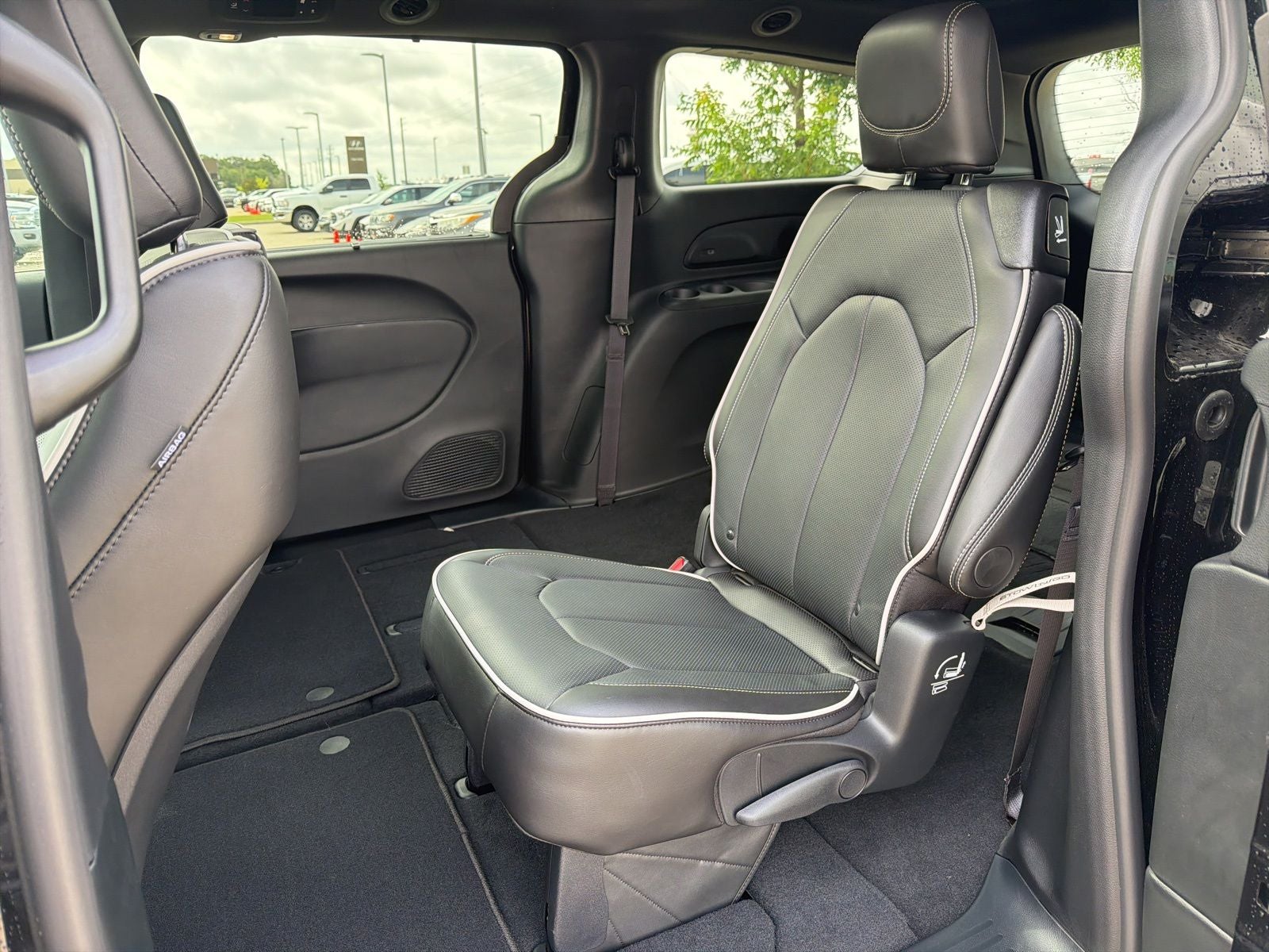 2027 Chrysler Pacifica PACIFICA LIMITED