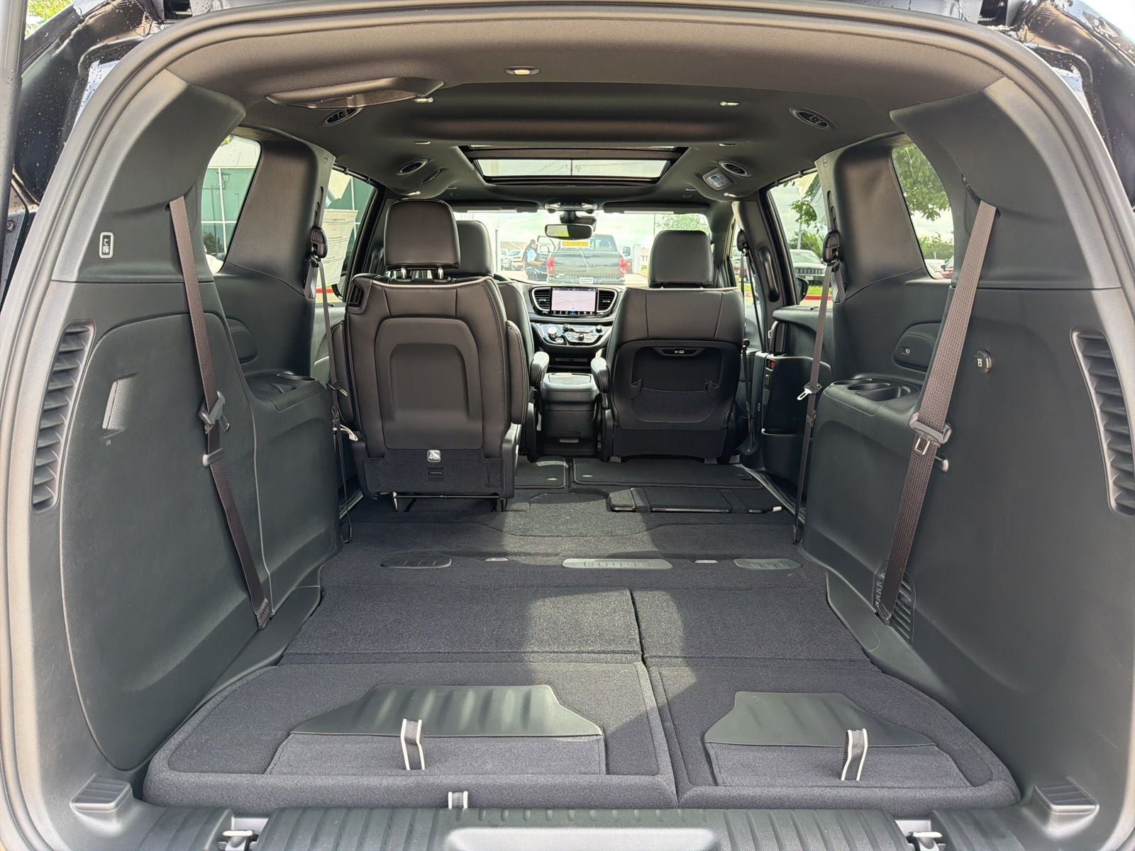 2027 Chrysler Pacifica PACIFICA LIMITED