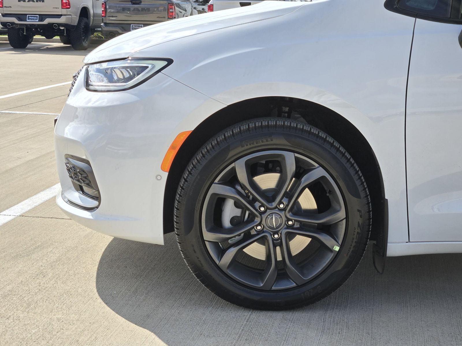 2026 Chrysler Pacifica PACIFICA SELECT AWD