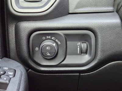 2026 RAM Ram 2500 RAM 2500 BLACK EXPRESS CREW CAB 4X4 6'4' BOX