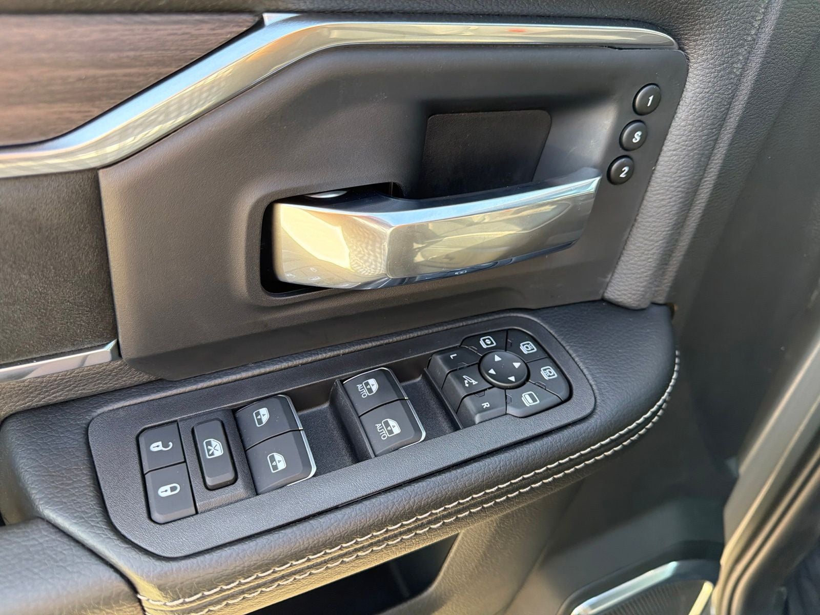 2027 RAM Ram 2500 Laramie