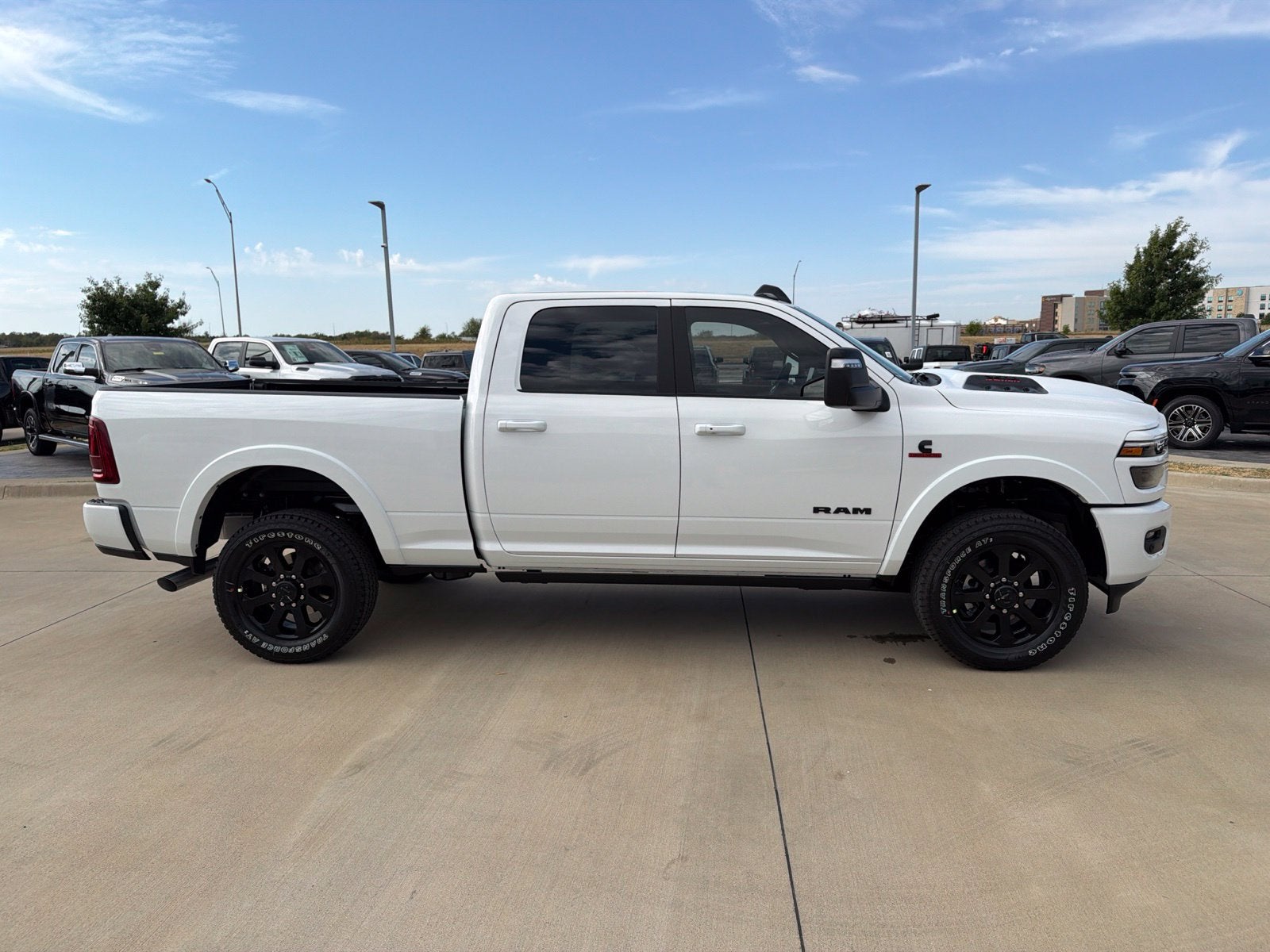 2027 RAM Ram 2500 RAM 2500 LARAMIE CREW CAB 4X4 6'4' BOX