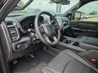 2026 RAM Ram 3500 RAM 3500 LIMITED MEGA CAB 4X4 6'4' BOX