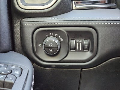 2026 RAM Ram 3500 RAM 3500 LIMITED CREW CAB 4X4 8' BOX